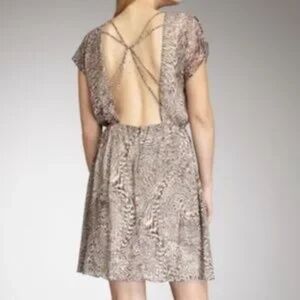 -Alice + Olivia Kimber Animal Print Silk Mini Dress Sz S **
